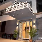 Edwin Plus Hotel